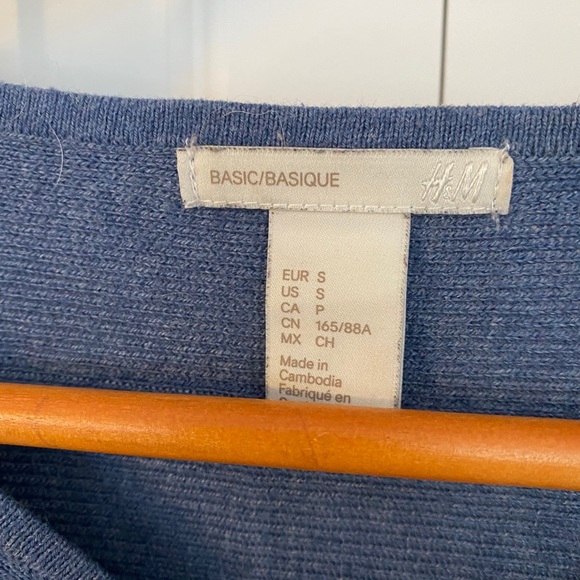H&M Basics - Blue Boatneck 3/4 Ribbed Sweater - Picture 3 of 4